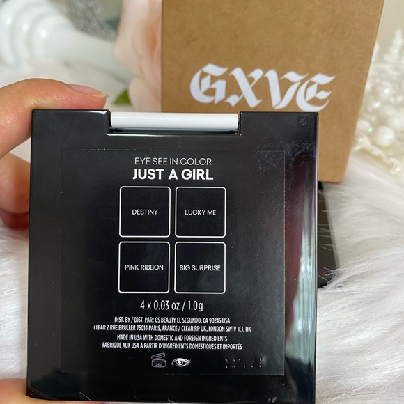 GXVE eye see in color multidimensional eyeshadow quad in just a girl - Picture 4 of 7
